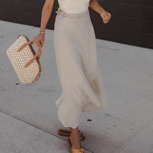 Aritzia Wilfred Eleta Wrap Linen Skirt sx M